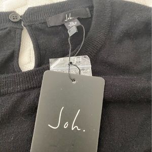 JoH. Black feathered dress shirt. BNWT